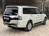 Mitsubishi Pajero 2021 годаүшін20 800 000 тг. в Алматы – фото 2