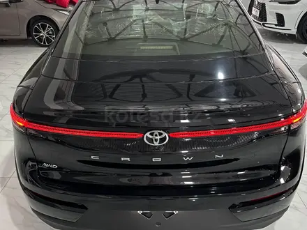 Toyota Crown 2023 года за 27 000 000 тг. в Шымкент – фото 10