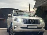Toyota Land Cruiser Prado 2018 года за 30 700 000 тг. в Алматы – фото 3