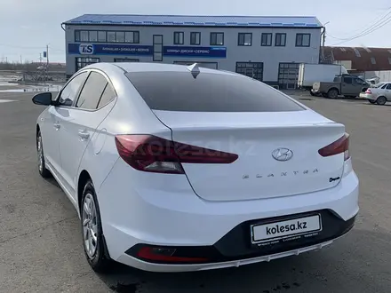 Hyundai Elantra 2020 года за 8 500 000 тг. в Уральск – фото 8