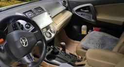 Toyota RAV4 2010 годаүшін6 900 000 тг. в Актобе – фото 3