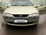 Opel Vectra 1996 годаүшін1 950 000 тг. в Караганда