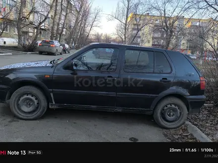 Volkswagen Golf 1992 года за 600 000 тг. в Актобе – фото 3