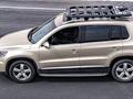 Багажник на крышу Volkswagen Tiguan с боковой лестницей за 495 000 тг. в Алматы – фото 11