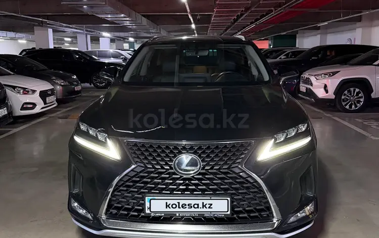 Lexus RX 200t 2022 года за 23 450 000 тг. в Астана