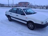 Volkswagen Passat 1992 годаүшін1 700 000 тг. в Караганда – фото 4