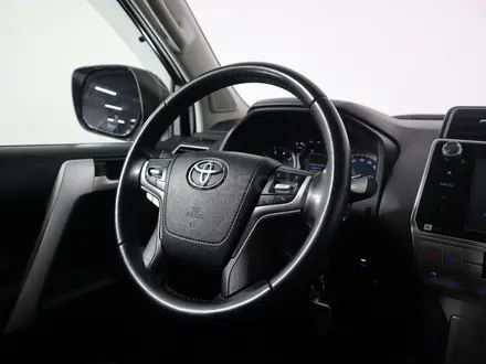 Toyota Land Cruiser Prado 2019 года за 23 690 000 тг. в Астана – фото 18