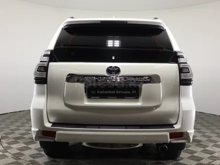 Toyota Land Cruiser Prado 2019 года за 23 690 000 тг. в Астана – фото 5