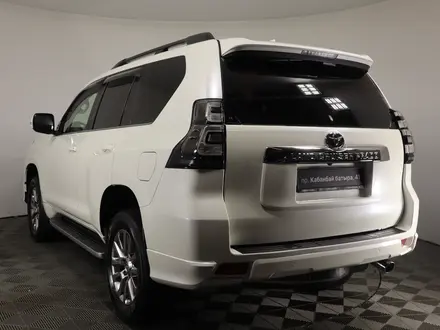 Toyota Land Cruiser Prado 2019 года за 23 690 000 тг. в Астана – фото 6