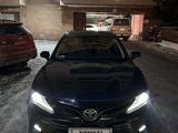 Toyota Camry 2018 годаfor13 500 000 тг. в Алматы