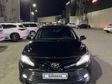 Toyota Camry 2020 годаүшін14 100 000 тг. в Атырау