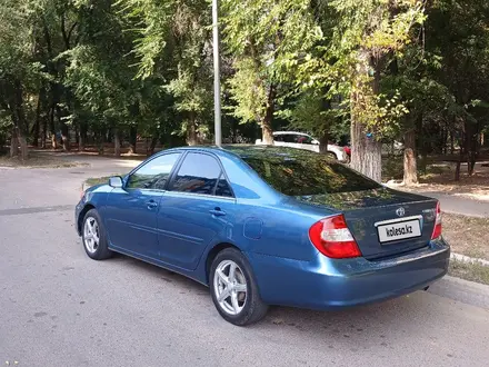 Toyota Camry 2003 года за 4 400 000 тг. в Алматы – фото 2