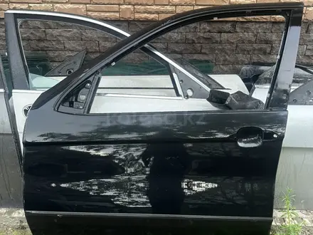 Двери все на BMW за 10 000 тг. в Алматы