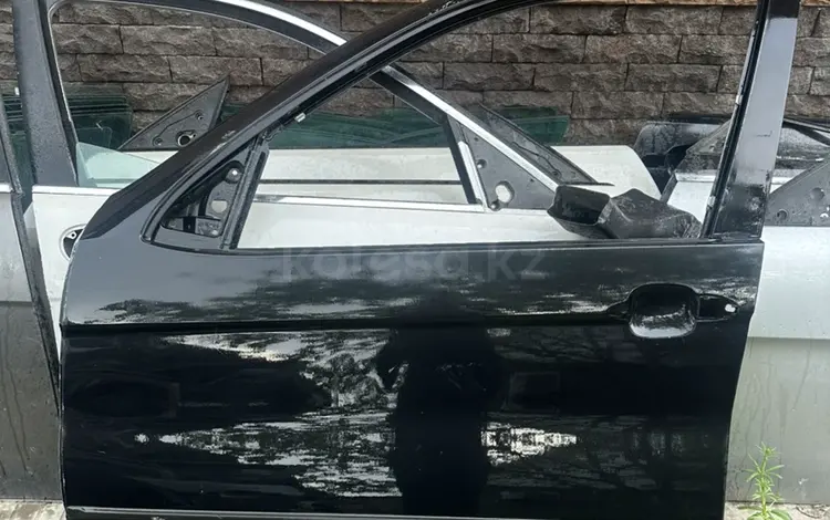 Двери все на BMW за 10 000 тг. в Алматы