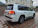 Toyota Land Cruiser 2017 годаfor29 000 000 тг. в Астана – фото 4