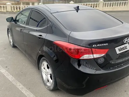 Hyundai Elantra 2013 года за 4 200 000 тг. в Актау – фото 4