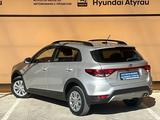 Kia Rio X-Line 2020 года за 7 590 000 тг. в Атырау – фото 2