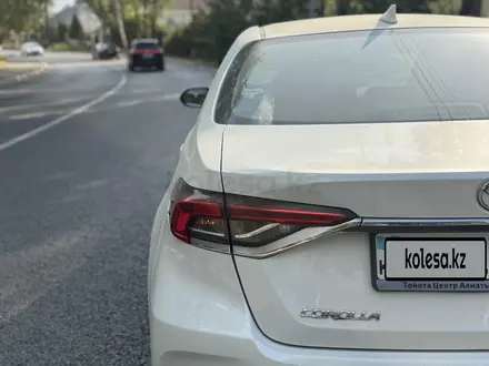 Toyota Corolla 2021 года за 8 900 000 тг. в Алматы – фото 3