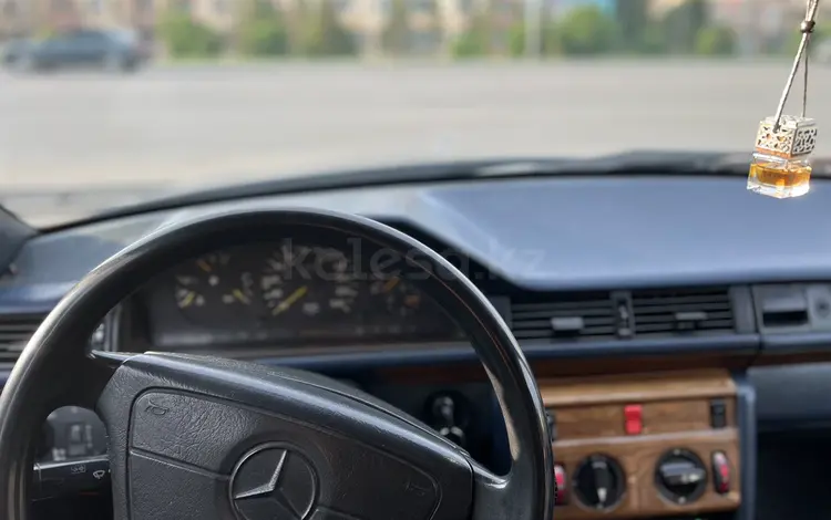 Mercedes-Benz E 260 1992 годаүшін1 250 000 тг. в Тараз