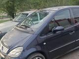 Mercedes-Benz A 190 2002 годаүшін2 000 000 тг. в Талдыкорган – фото 4