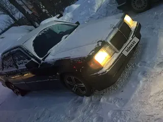Mercedes-Benz E 320