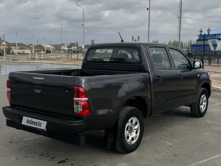 Toyota Hilux 2015 года за 8 500 000 тг. в Кульсары – фото 3