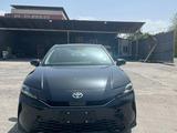 Toyota Camry 2024 года за 17 500 000 тг. в Алматы