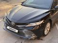 Toyota Camry 2018 годаүшін13 800 000 тг. в Шымкент – фото 2