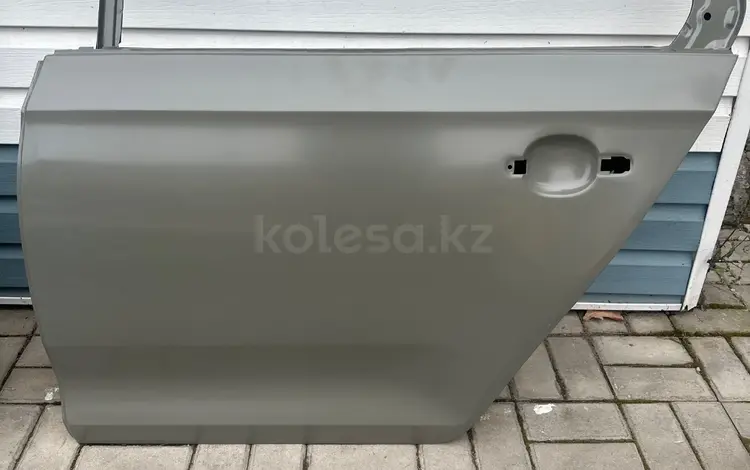 Дверь задняя левая за 98 000 тг. в Астана