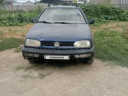 Volkswagen Golf 1993 года за 650 000 тг. в Алматы