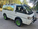 Mitsubishi Delica 1996 годаfor2 000 000 тг. в Алматы – фото 4
