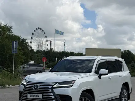Lexus LX 600 2024 года за 73 000 000 тг. в Актобе