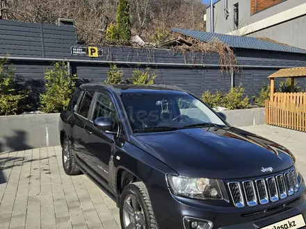 Jeep Compass 2014 года за 8 000 000 тг. в Алматы – фото 20