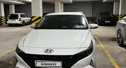 Hyundai Elantra 2021 года за 11 300 000 тг. в Астана