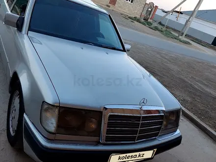 Mercedes-Benz E 220 1993 года за 1 700 000 тг. в Кызылорда