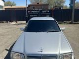 Mercedes-Benz C 180 1996 года за 3 500 000 тг. в Усть-Каменогорск – фото 2