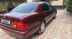 Mercedes-Benz E 230 1996 годаfor3 300 000 тг. в Алматы – фото 4