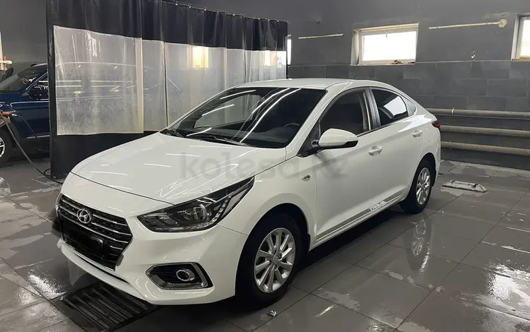 Hyundai Accent 2019 года за 7 800 000 тг. в Атырау