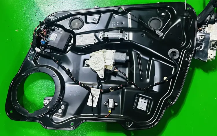 W251 R350 передний механизм стеклоподъемника за 20 000 тг. в Алматы