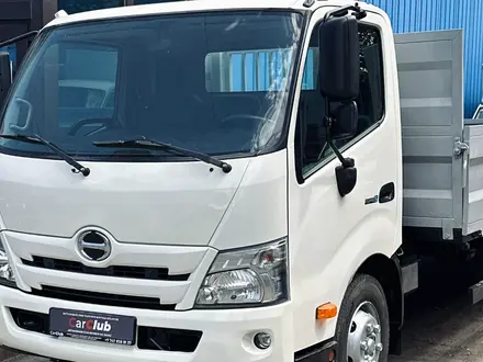 Hino  300 бортовой 2022 года за 22 000 000 тг. в Алматы – фото 4
