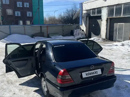 Mercedes-Benz C 220 1995 года за 2 000 000 тг. в Караганда – фото 6