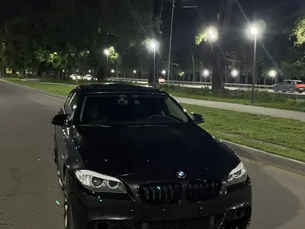 BMW 528 2010 года за 11 000 000 тг. в Алматы