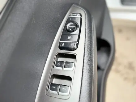 Kia K5 2016 года за 7 500 000 тг. в Астана – фото 9