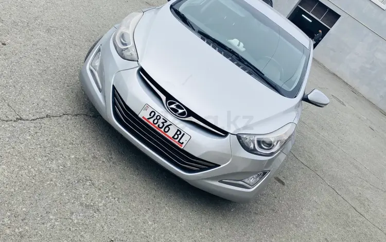 Hyundai Elantra 2014 года за 3 700 000 тг. в Атырау