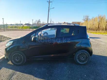 Chevrolet Spark 2011 года за 2 600 000 тг. в Шымкент – фото 7
