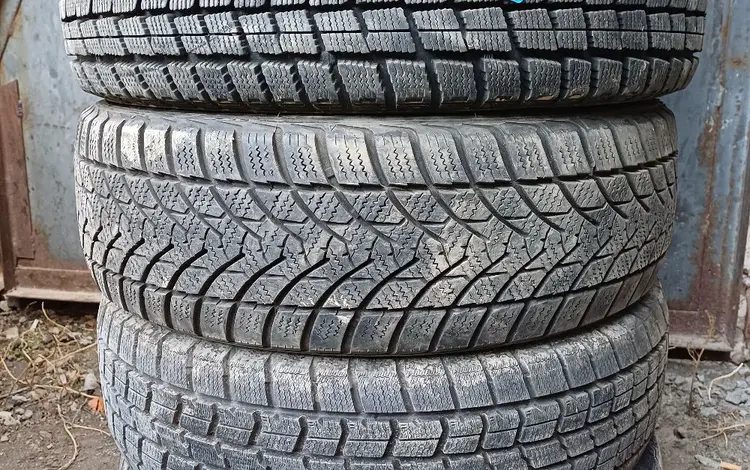 185/65R15 Зимние — Одиночки. за 16 000 тг. в Алматы