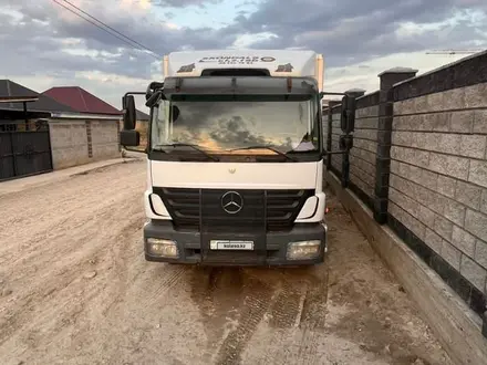 Mercedes-Benz  Actros 2005 года за 18 900 000 тг. в Алматы – фото 2