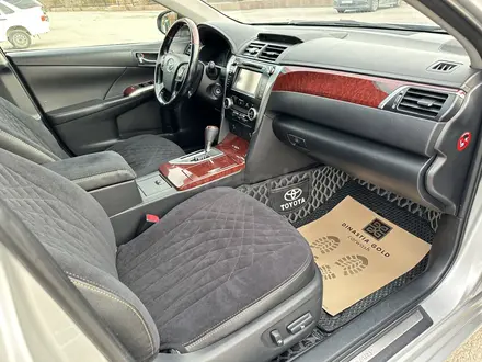 Toyota Camry 2011 года за 10 500 000 тг. в Шымкент – фото 10