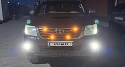 Toyota Hilux 2014 года за 8 500 000 тг. в Атырау – фото 2