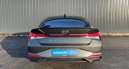 Hyundai Elantra 2021 года за 9 540 000 тг. в Шымкент – фото 4